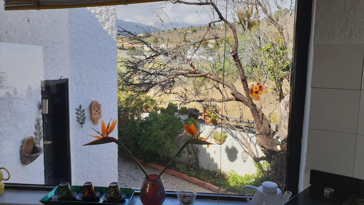 Casa Flores Los Llanos De Aridane Exterior photo